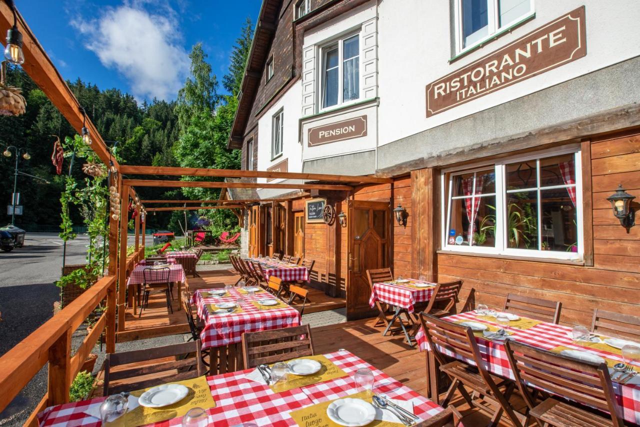 Penzion Sofinata & Pizzeria Шпиндлерув-Млин Экстерьер фото